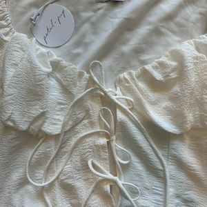 NWT Peasant Crop Top